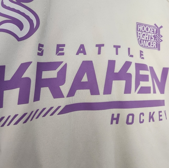 Seattle Kraken - Hockey Fights Cancer Hooded Sweatshirt - Picture 5 of 8